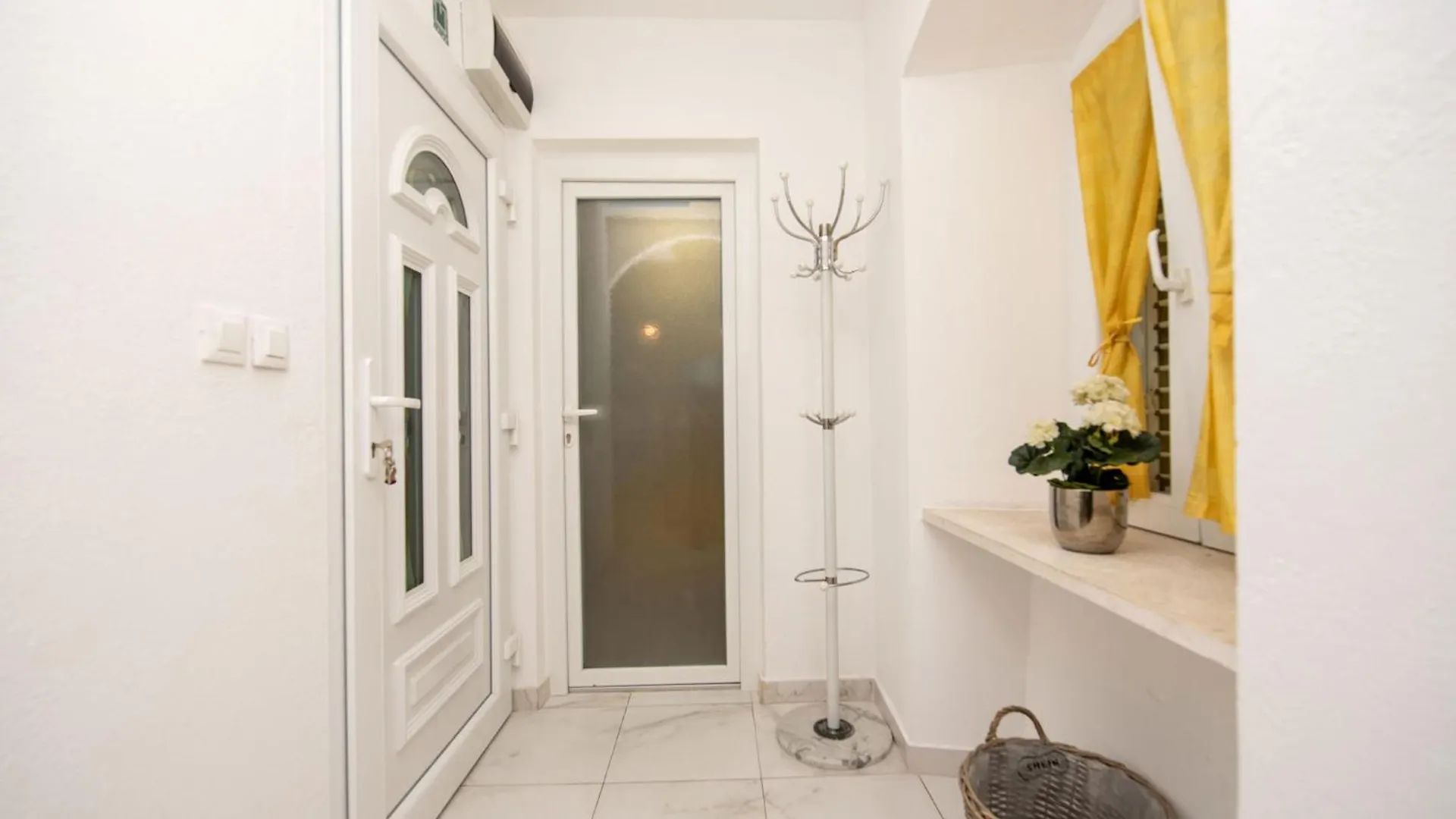 Apartment Dea Split Croatia