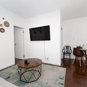 https://modern-one-bedroom-in-union-sq-great-location.us-newyorkcity.com